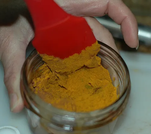 curcuma para preparar leche dorada