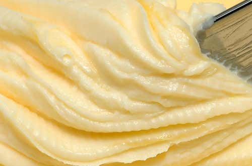 14 usos de la mantequilla para facilitar labores en el hogar