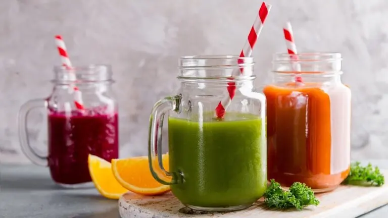 18 jugos y batidos para eliminar toxinas