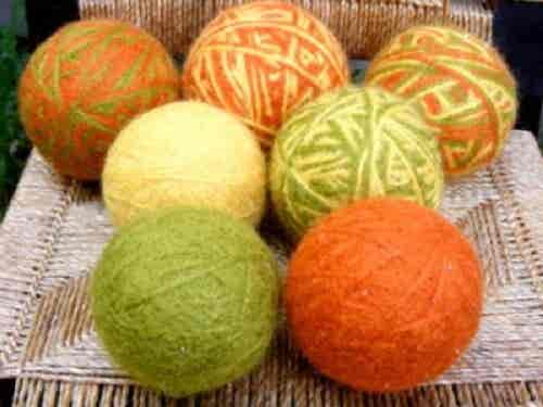 Ideas ecológicas: bolas de lana secadoras para la lavadora