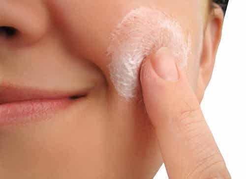 5 productos que nunca debes usar en la piel del rostro