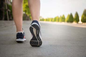 15 beneficios de caminar 30 minutos diarios