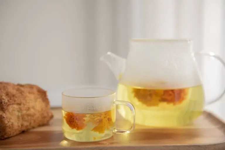 ¿Hay infusiones que ayuden a disolver cálculos renales?