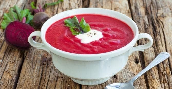 Crema fría de remolacha