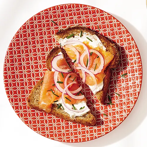 Tostada-de-salmon