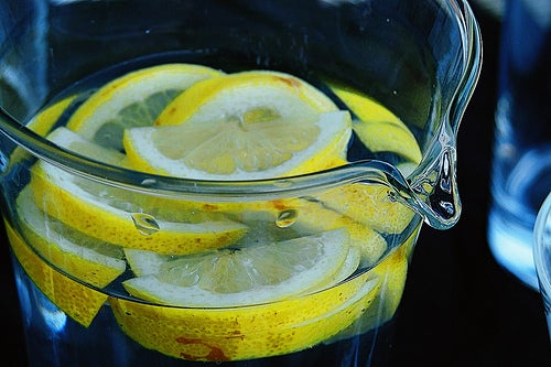 eau citronnée DorteF