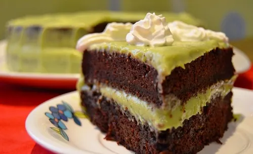 Pan-de-aguacate-y-chocolate
