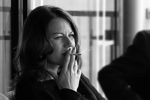 femme, fumer