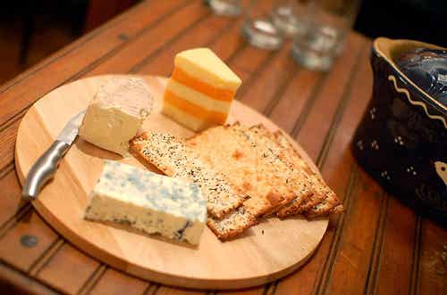 Debemos evitar el queso y otros productos lácteos si queremos mejorar nuestros problemas de mucosidad.