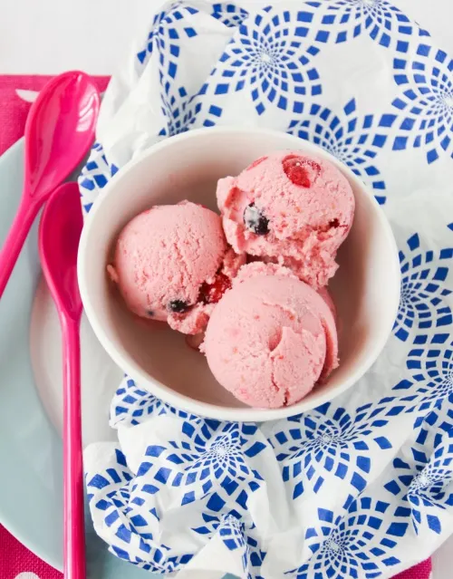 Yogur helado de frambuesa