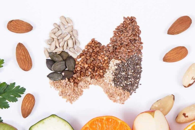 Cómo tratar y mejorar la tiroides de manera natural