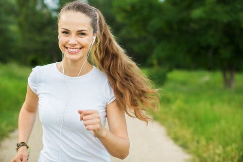 Mujer corriendo