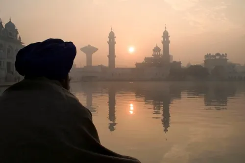 Cuando pensamos en meditar, India nos viene automáticamente a la mente.