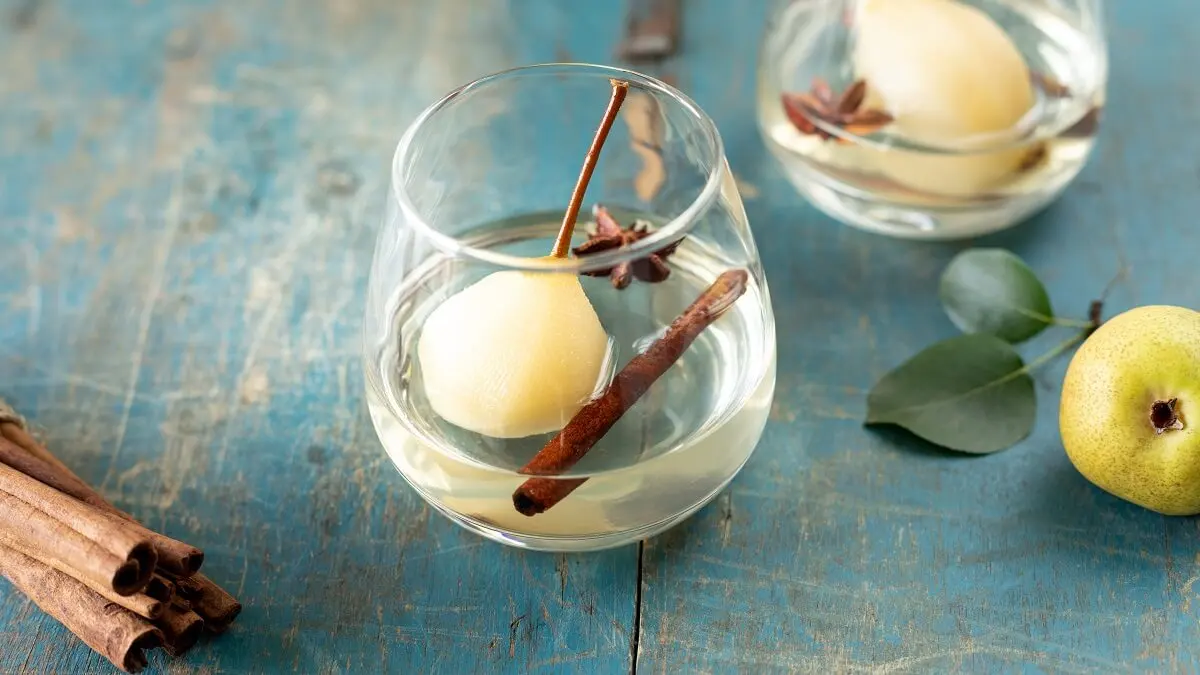 Infusión de canela y pera