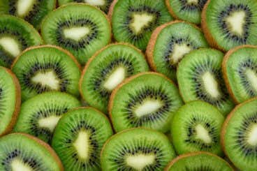 7 beneficios secretos que no sabías sobre el kiwi