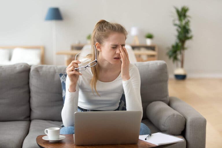 Ejercicios fáciles para hacer en el trabajo