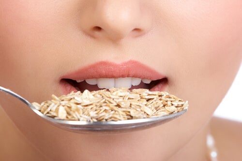 Los beneficios de la avena y una receta para el desayuno