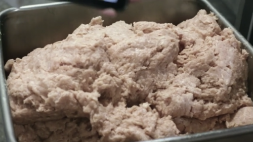 En la elaboración de los nuggets, se añaden muchos ingredientes perjudiciales.
