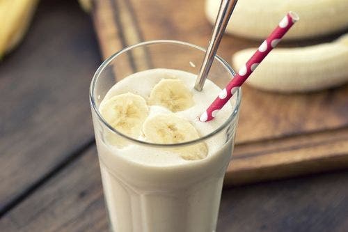 Batido de avena y banana para aumentar el rendimiento deportivo