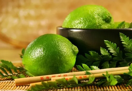 Hojas-de-lima-infusion