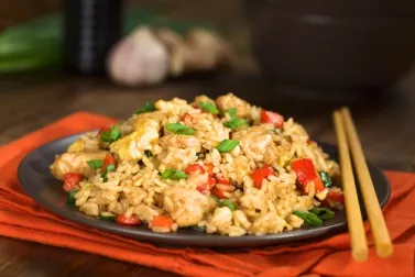 Arroz frito ¡Una receta china irresistible!