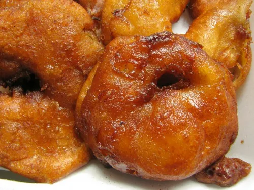 Estos buñuelos de fruta de fruta son ideales para cada ocasión.