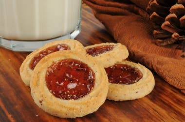 Galletas de mantequilla con mermelada
