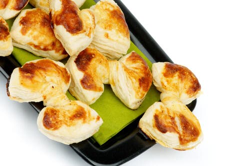 Pastelitos de hojaldre y manzana