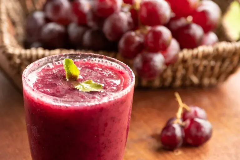 Batido de uvas y manzana