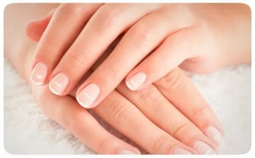 nuestra salud a traves de las unas manchas blancas