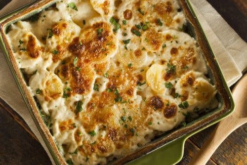Patatas gratinadas a las finas hierbas