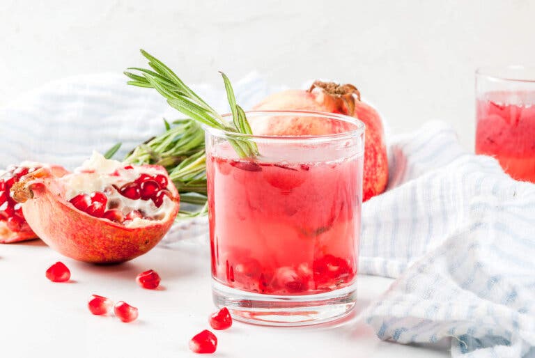 ¿Limpiar las arterias obstruidas con la bebida de granada?