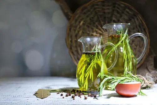 Oregano essential oil you can use if you have warts.