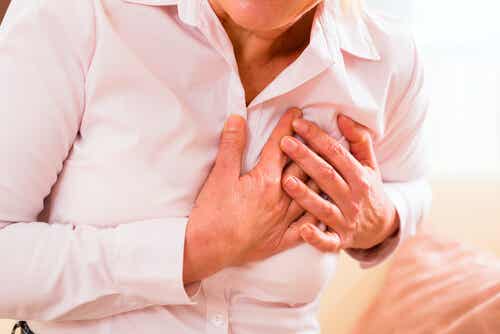 Síntomas atípicos de un infarto en las mujeres