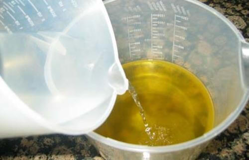 Prepara en casa tu propio jabón líquido y gel antibacteriano para manos