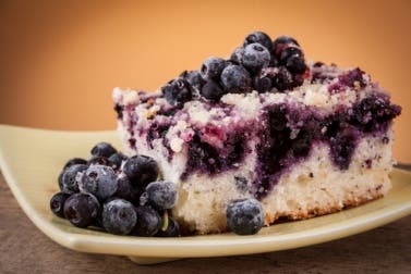 Pastel de arándanos sin gluten y sin lactosa