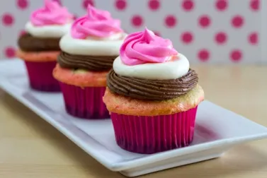 Cupcakes de cheesecake de fresa