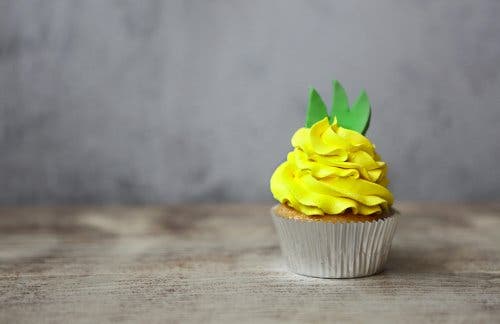 Cupcakes de piña colada.