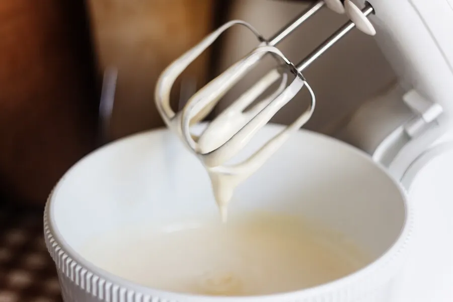 Crema casera para postes.