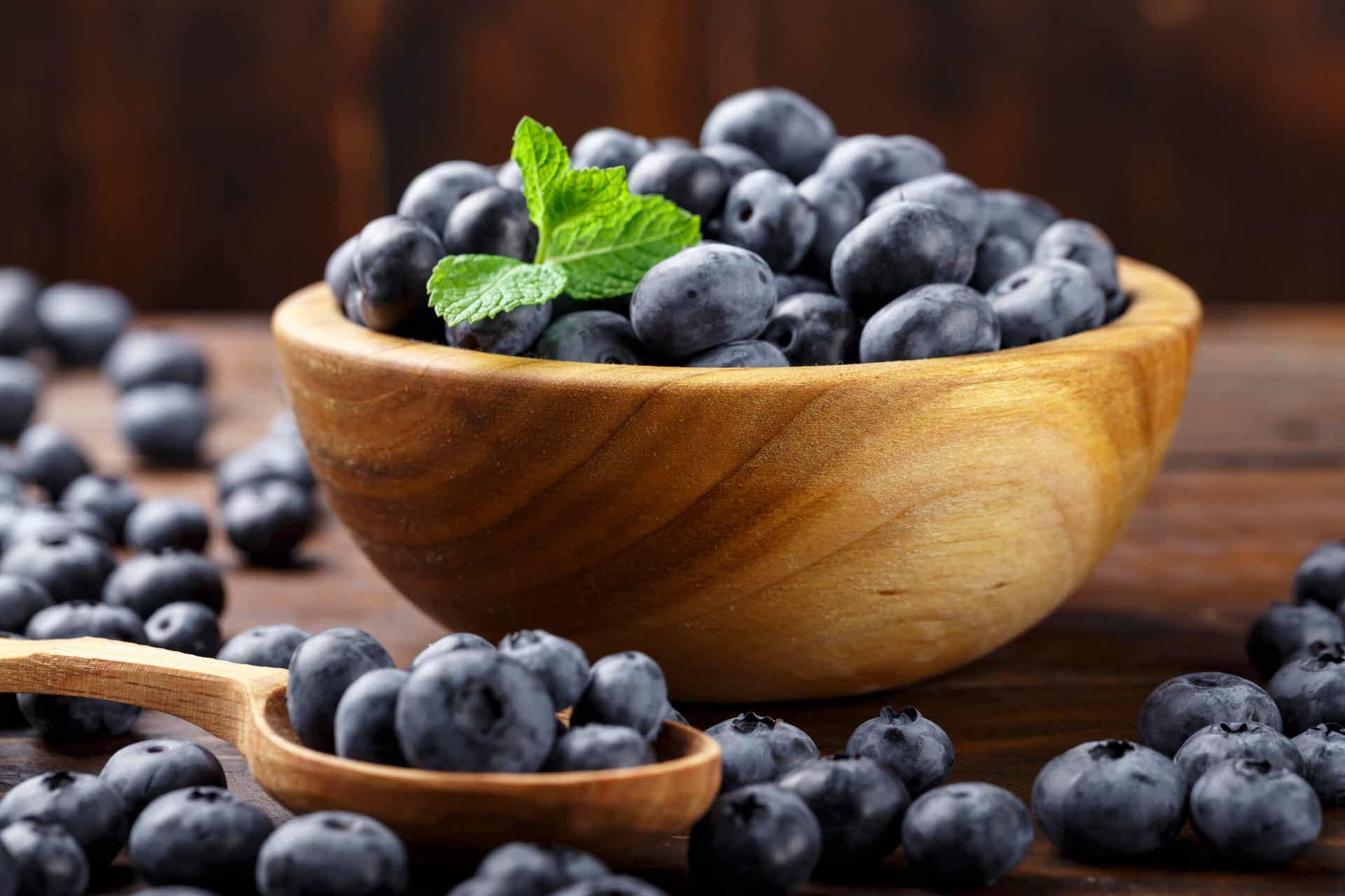 11 sorprendentes beneficios que obtienes cuando comes arándanos azules