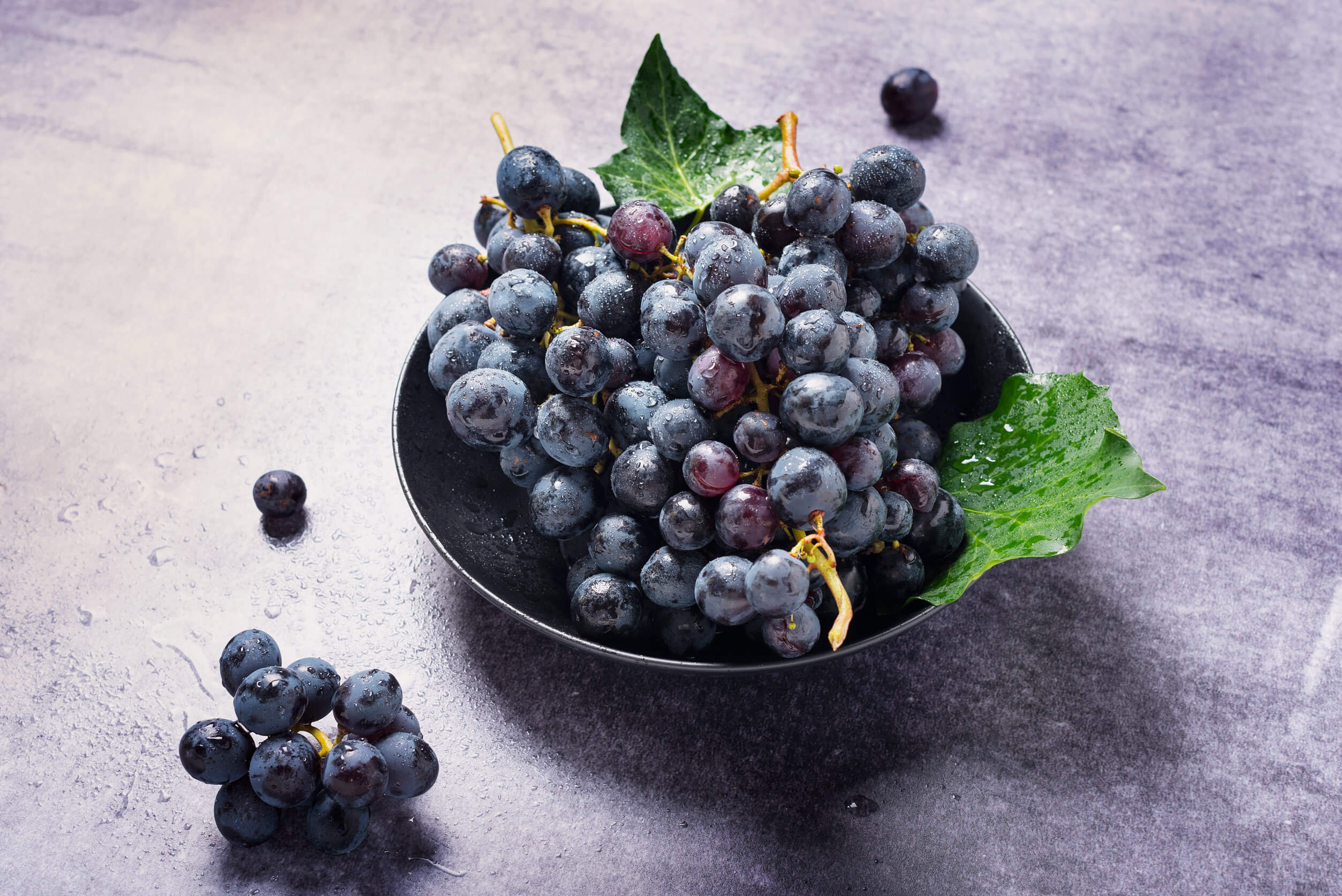 Las uvas moradas contribuyen a la salud hepática y renal