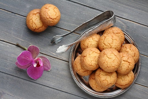 Bollitos esponjosos de naranja