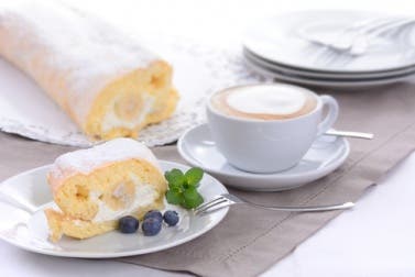 Brazo gitano de crema y coco