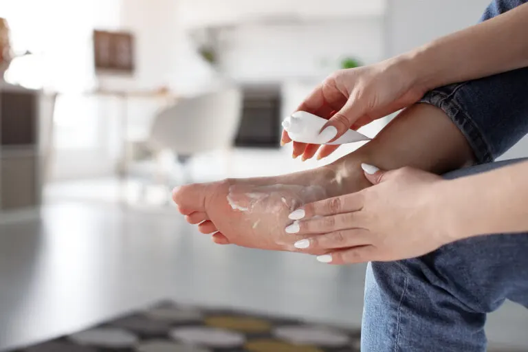 ¿Cómo eliminar efectivamente los callos en los pies?