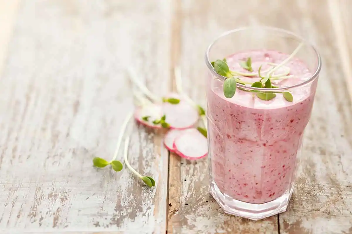 Jugo de rábanos.