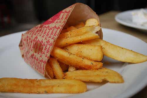 patatas medio fritas