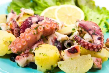 Pulpo al horno con patatas