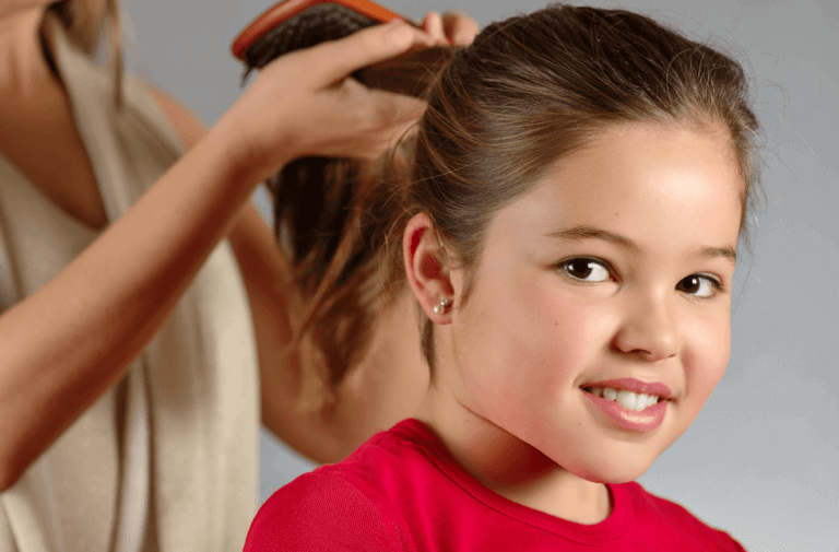 Consejos para que el cabello de tus hijos crezca fuerte y bonito