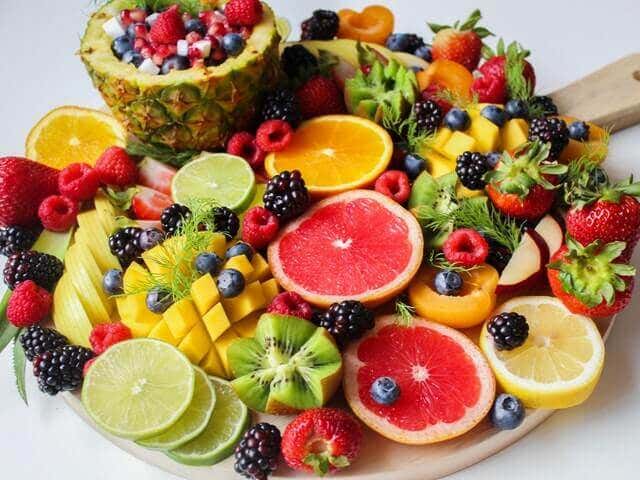 fruits tropicaux.