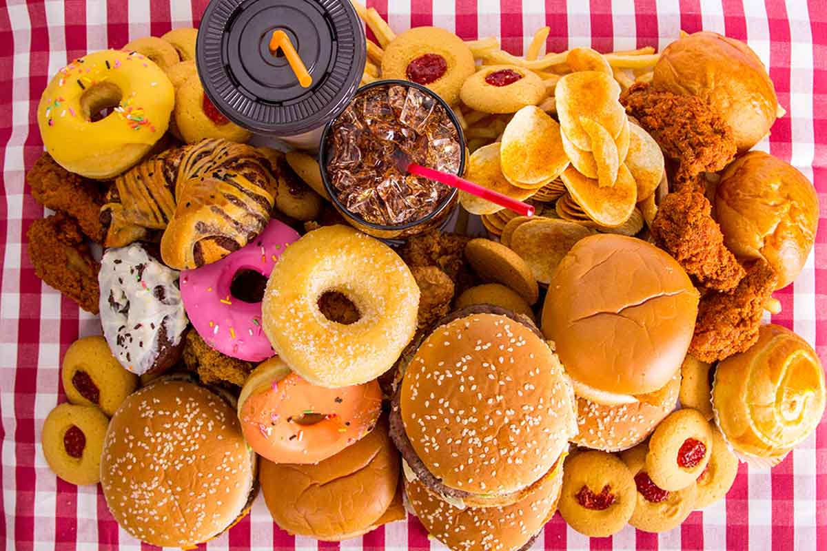 Alimentos gordurosos e fast food
